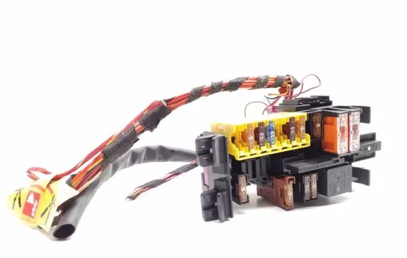 Mercedes-Benz C W205 Fuse module A2059067200