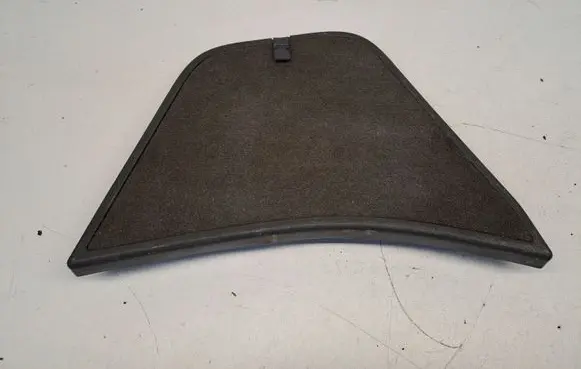 Toyota Prius (XW20) Fuel tank cap trim 5841847010