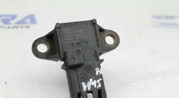 BMW 5 GT F07 Mass air flow meter 7585493
