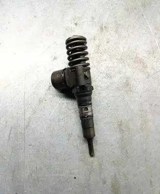 Mitsubishi Grandis Fuel injector 03G130073G