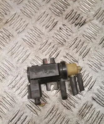 Volkswagen Golf V Turbo solenoid valve