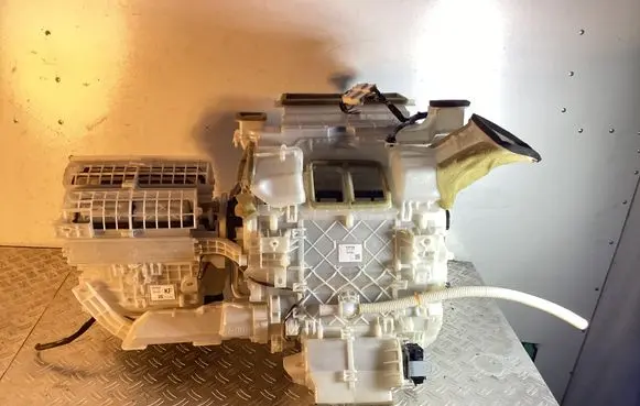 Lexus RX 450H Interior heater climate box assembly housing 8705048530 8701048550