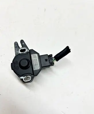 KIA Sportage Clutch pedal sensor 93840B2100