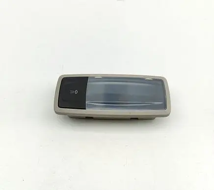 Maserati Levante Front seat light 670047777