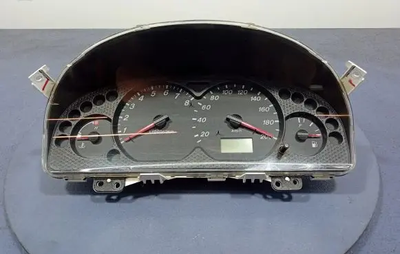 Mazda Tribute Speedometer (instrument cluster) YL8F-10849-LL