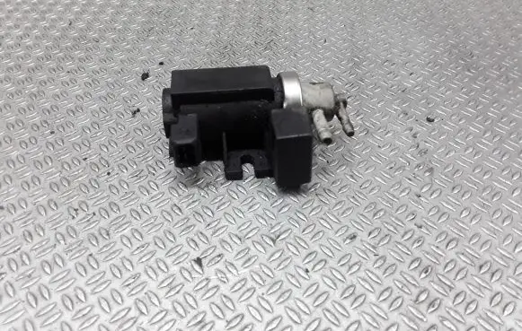 Opel Combo C Turbo solenoid valve 897218