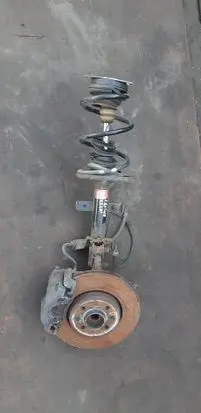 Renault Captur Front shock absorber with coil spring 