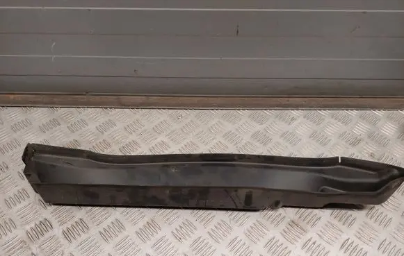 Mercedes-Benz CLS C218 X218 Fender end trim A2188890125