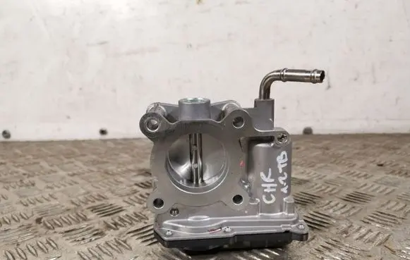Toyota C-HR I Electric throttle body valve 2203047080