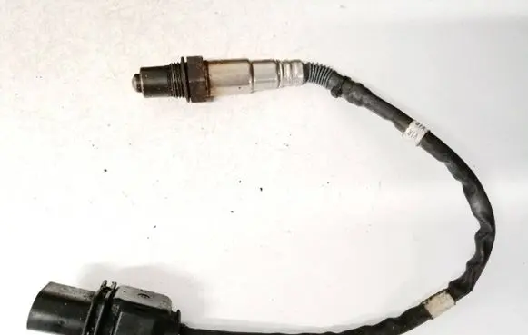 Volkswagen Golf VI Lambda probe sensor 070906262 0258017072