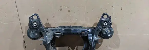 Volvo XC90 Rear subframe 32269020