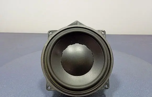 Volkswagen Phaeton Subwoofer speaker 3D0035454H