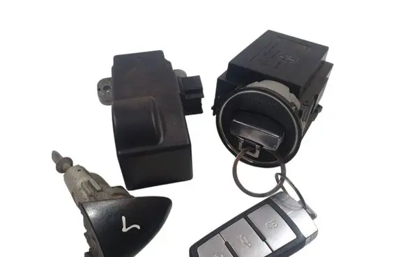 Volkswagen PASSAT B6 Ignition lock 3C0905843 3C0905861D