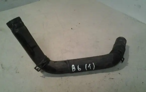 Volkswagen PASSAT B6 Engine coolant pipe/hose 1K0121157BJ