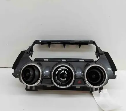 Nissan Juke II F16 Dashboard air vent grill cover trim 682806PA0A