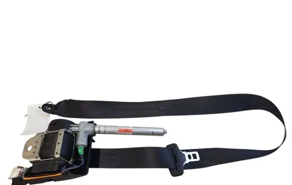 Middle seatbelt (rear)