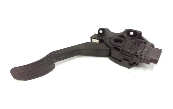 Volvo XC60 Accelerator throttle pedal 31329062 6PV01083416