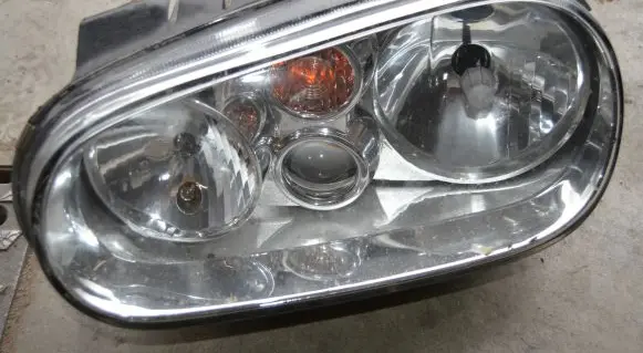 Volkswagen Golf IV Headlight/headlamp 02A011602D