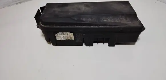 Opel Signum Fuse module 13170899 519066104