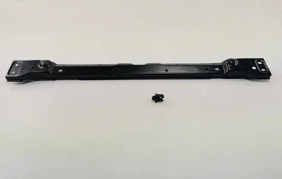 KIA Carens IV Radiator mount bracket 0K2FA56140