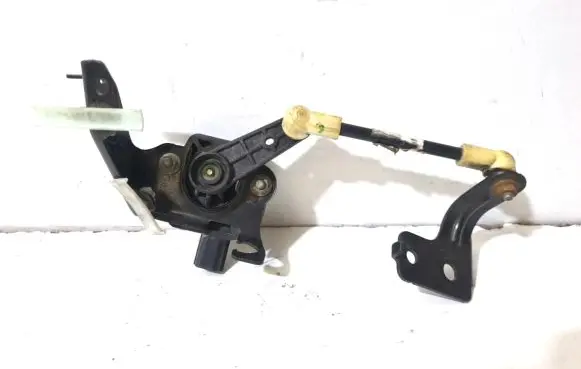 Ford Galaxy Rear air suspension level height sensor 
