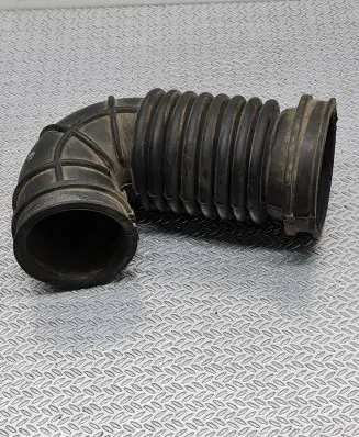 Jeep Wrangler Air intake hose/pipe 53006271 A001 2243
