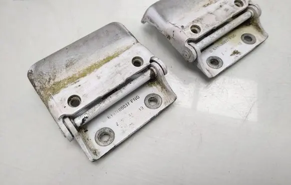 Mercedes-Benz Vito Viano W639 Loading door hinge set 6397400037