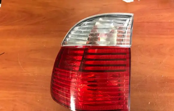 BMW 5 E39 Rear/tail lights 6902531 2496339