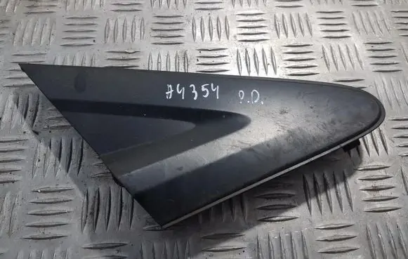 Honda Civic Front door vent window glass four-door 75490SMGE011