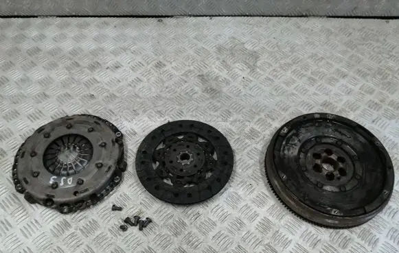 Citroen DS3 Clutch set kit 9677429080