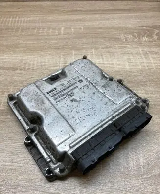 Chrysler PT Cruiser Engine control unit/module ECU P05034035AB 0281011410
