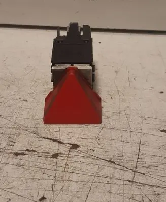 Volkswagen Golf IV Hazard light switch 1T0953509