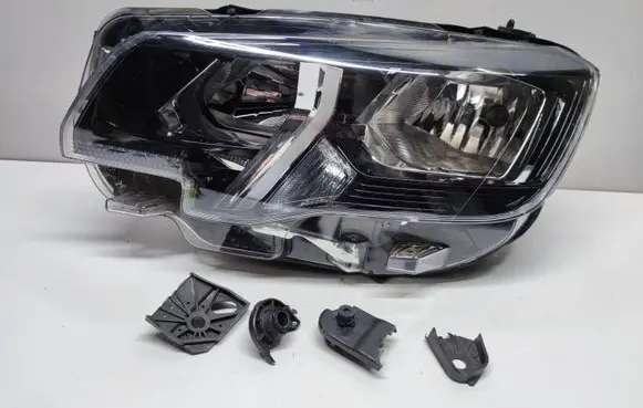Peugeot Partner III Headlight/headlamp 9816826980