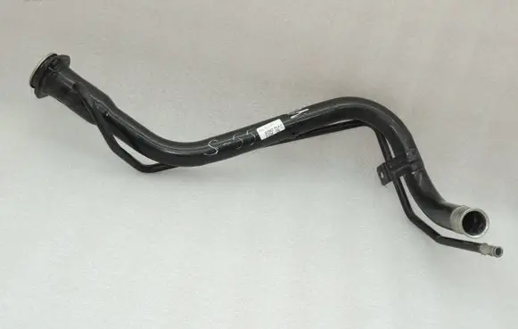 Fuel tank filler neck pipe