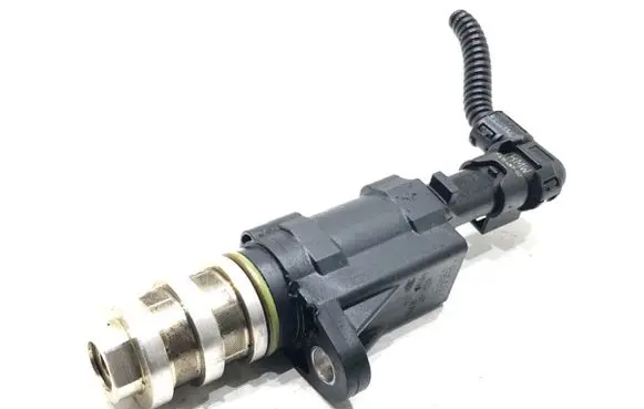 BMW 3 GT F34 Valve 7639993