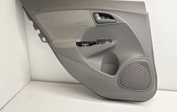 Honda Insight Rear door card panel trim 00915