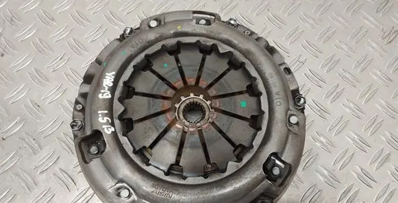 Toyota Yaris Clutch set kit 7D21042454