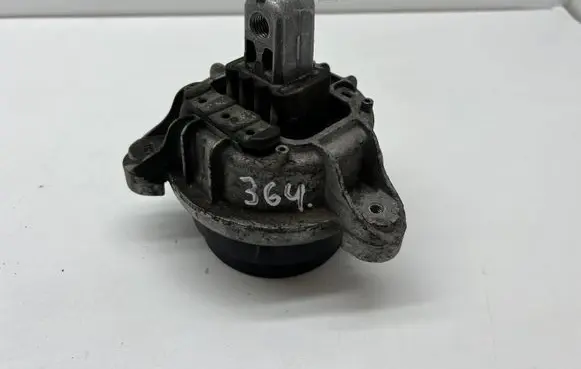 BMW 5 F10 F11 Engine mount bracket 6785601 150113 13981112