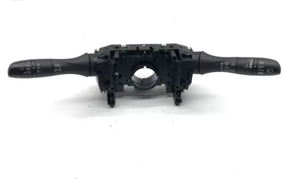 Nissan Qashqai Wiper turn signal indicator stalk/switch 