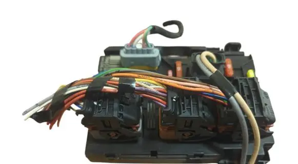 Peugeot 207 BSM Control unit 9661707980