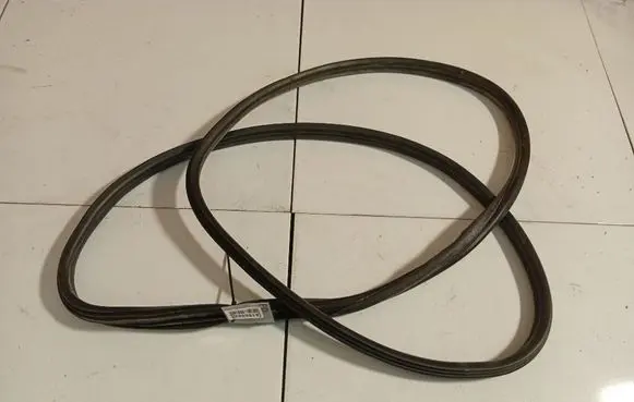 Citroen C4 I Rubber seal front coupe door 