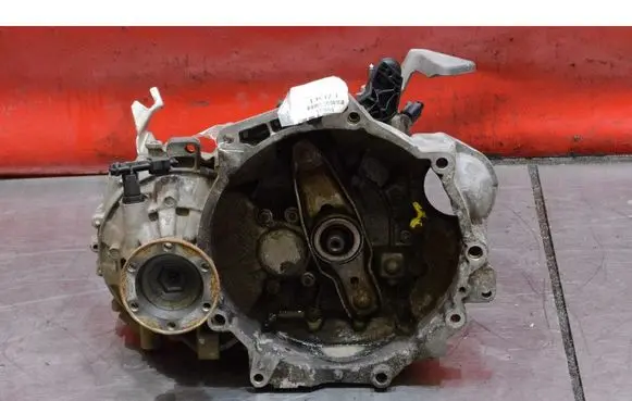 Volkswagen Polo IV 9N3 Manual 6 speed gearbox JCZ