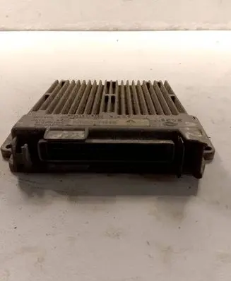 Renault Clio II Engine control unit/module 7700107694