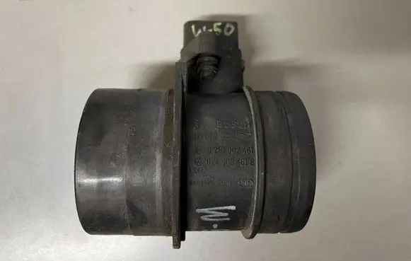 Volkswagen Touran I Mass air flow meter 074906461B 0281002461