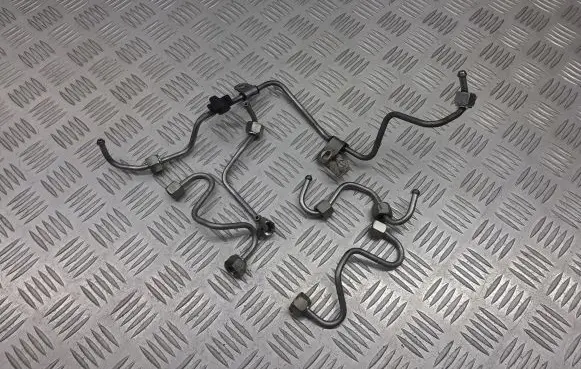 Renault Laguna III Fuel line pipe