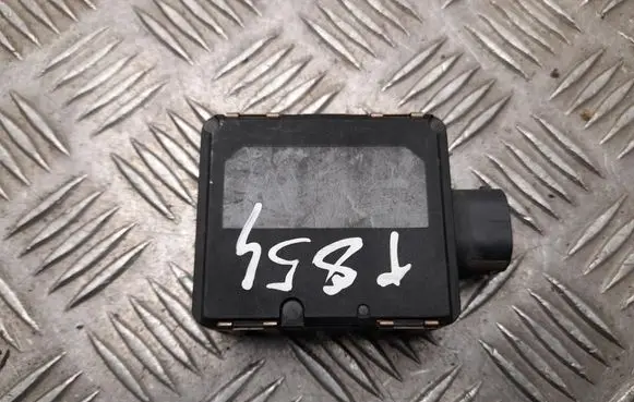 Volkswagen PASSAT B8 Distronic sensor radar 3Q0907550E