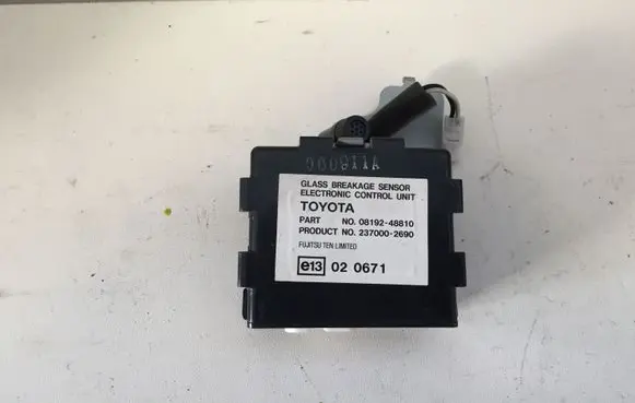 Toyota RAV 4 (XA30) Other control units/modules 0819248810