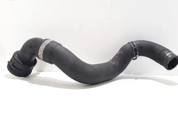 Volkswagen Touareg I Engine coolant pipe/hose 7L6122291M 7L6122051H