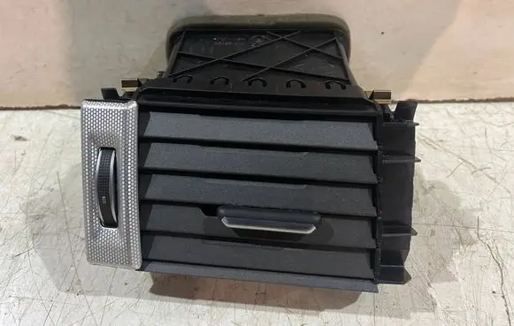 Dashboard air vent grill cover trim