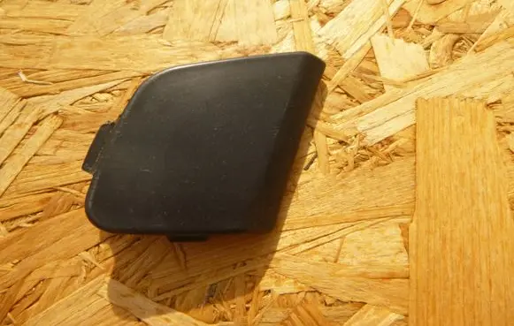 Ford Focus Front tow hook cap/cover 